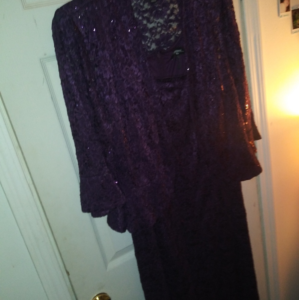 🌸 Dress and Shrug Set 🌸